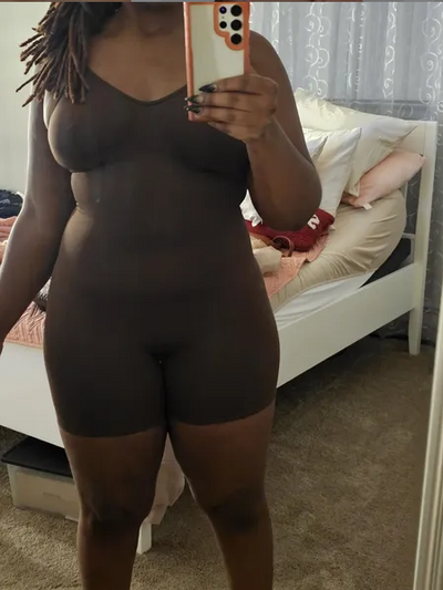 Monica R